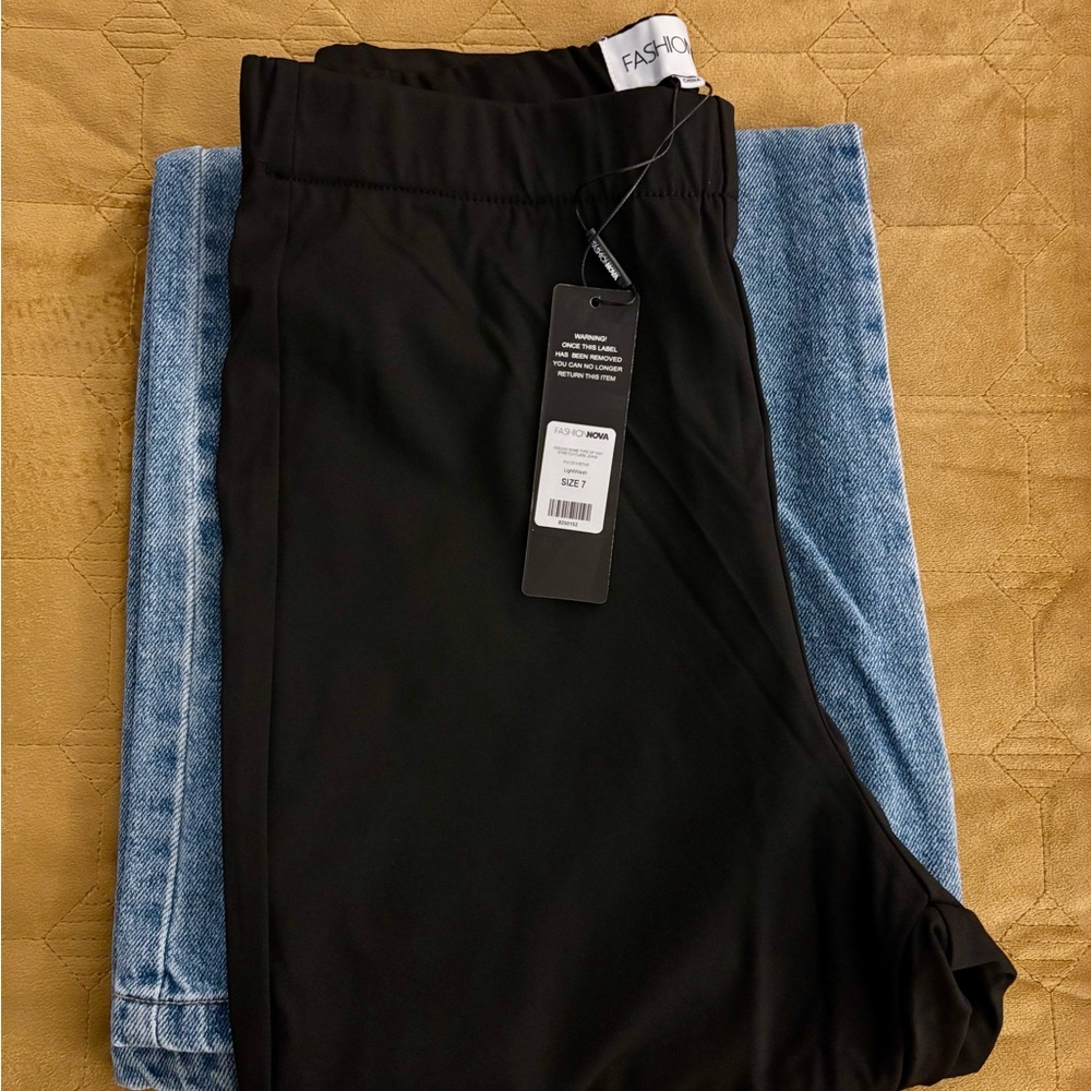 Fashion Nova Black Flare Wide Leg Jeans